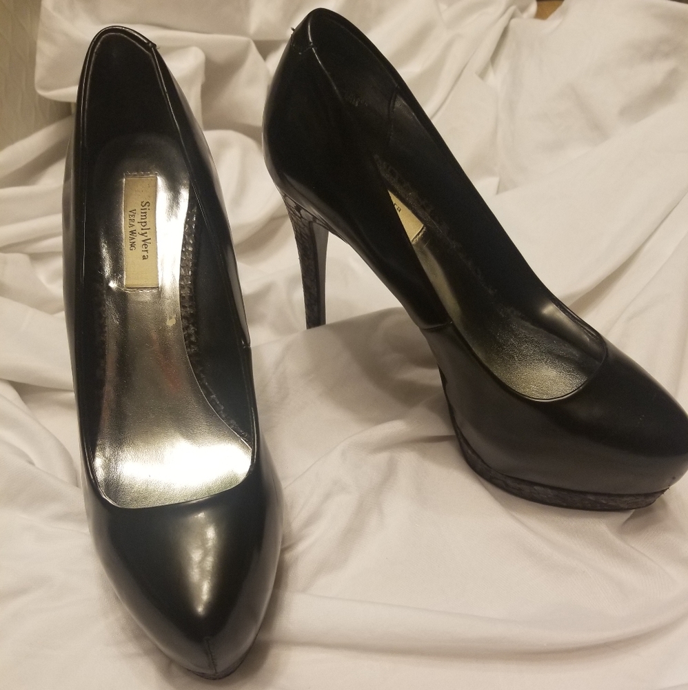 Simply Vera by Vera Wang Black Snake Skin Platform Heel